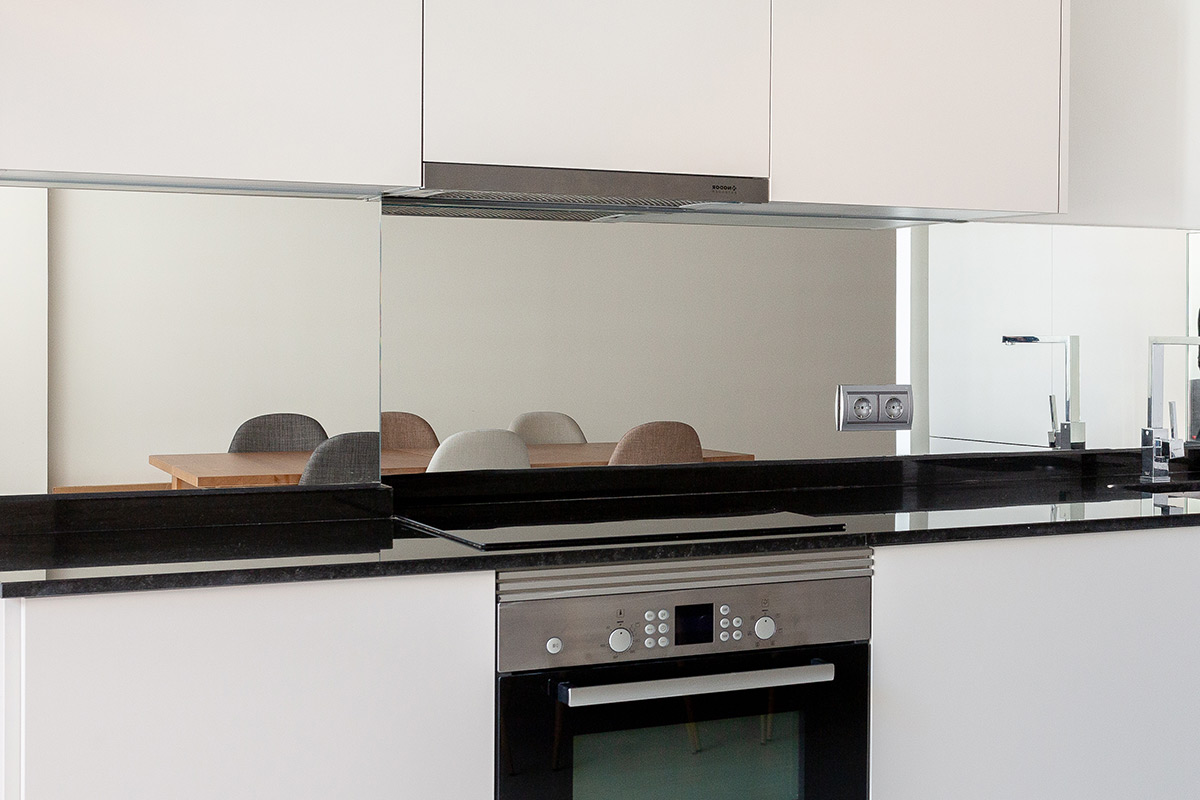 cocina gama alta integrada en salon en madrid