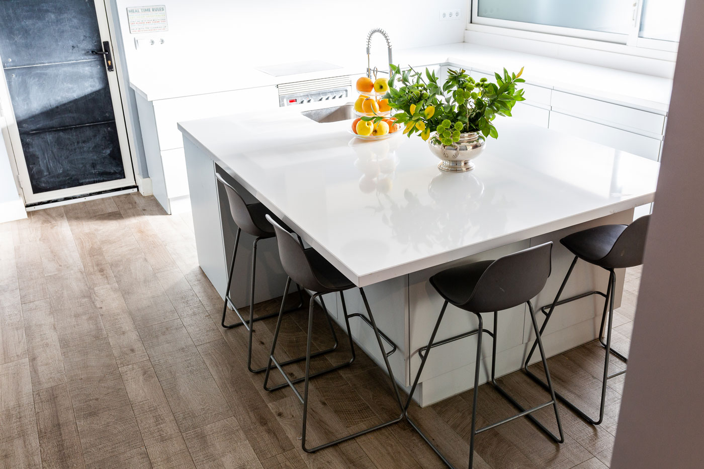 cocina para familia numerosa con isla