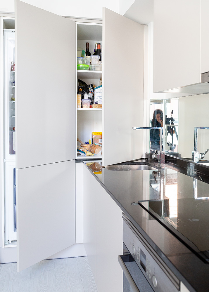 cocina gama alta integrada en salon en madrid